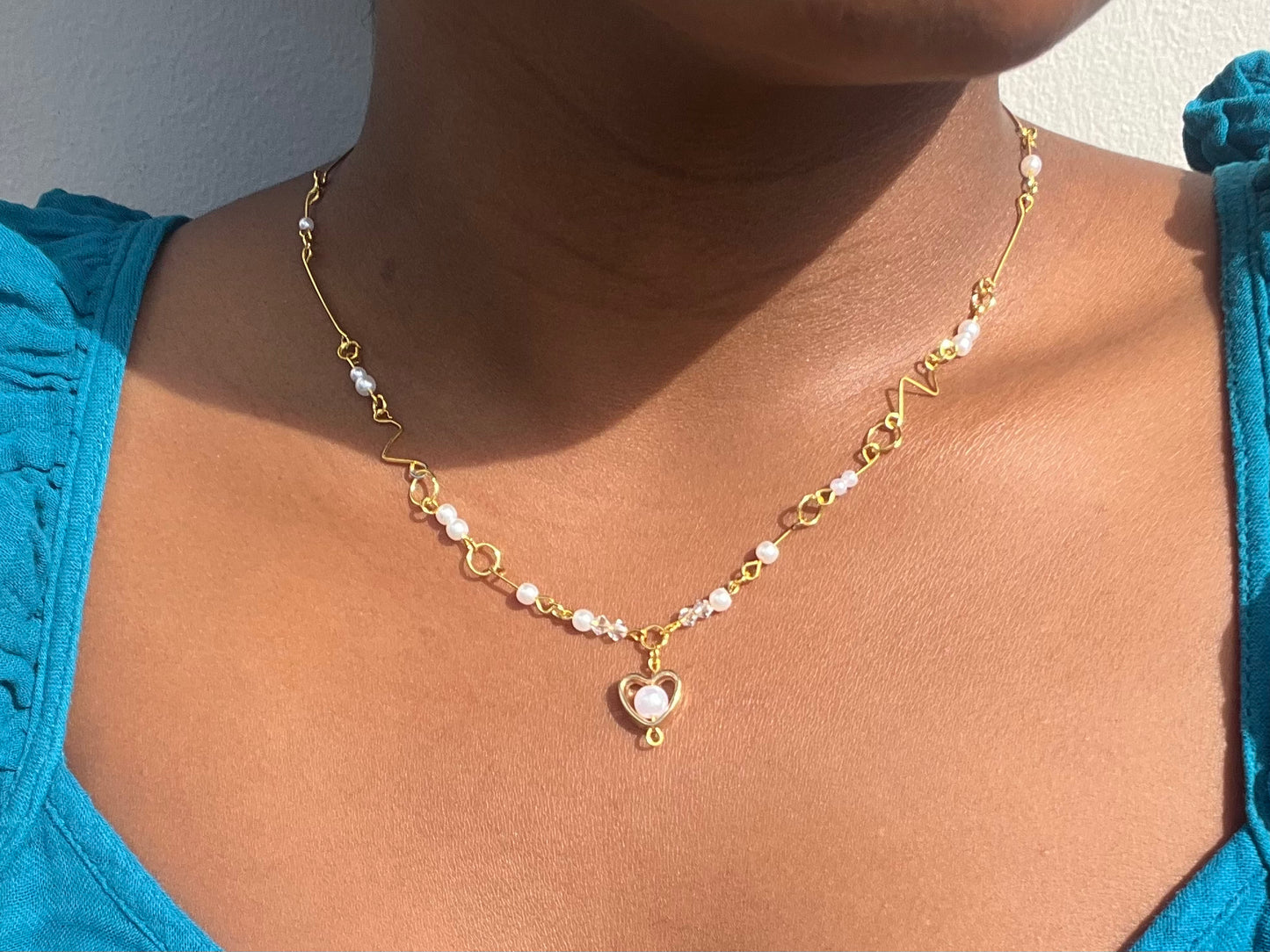 Heart Of Pearls 🦢Necklace (Gold/Silver)