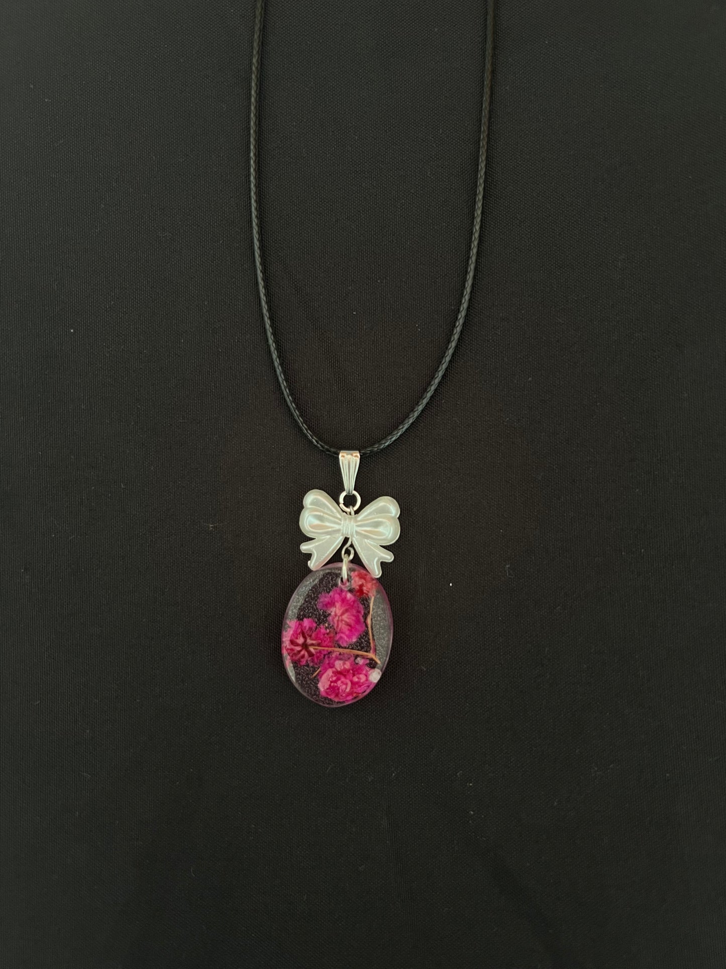 Pink Baby’s Breath Bow Necklace