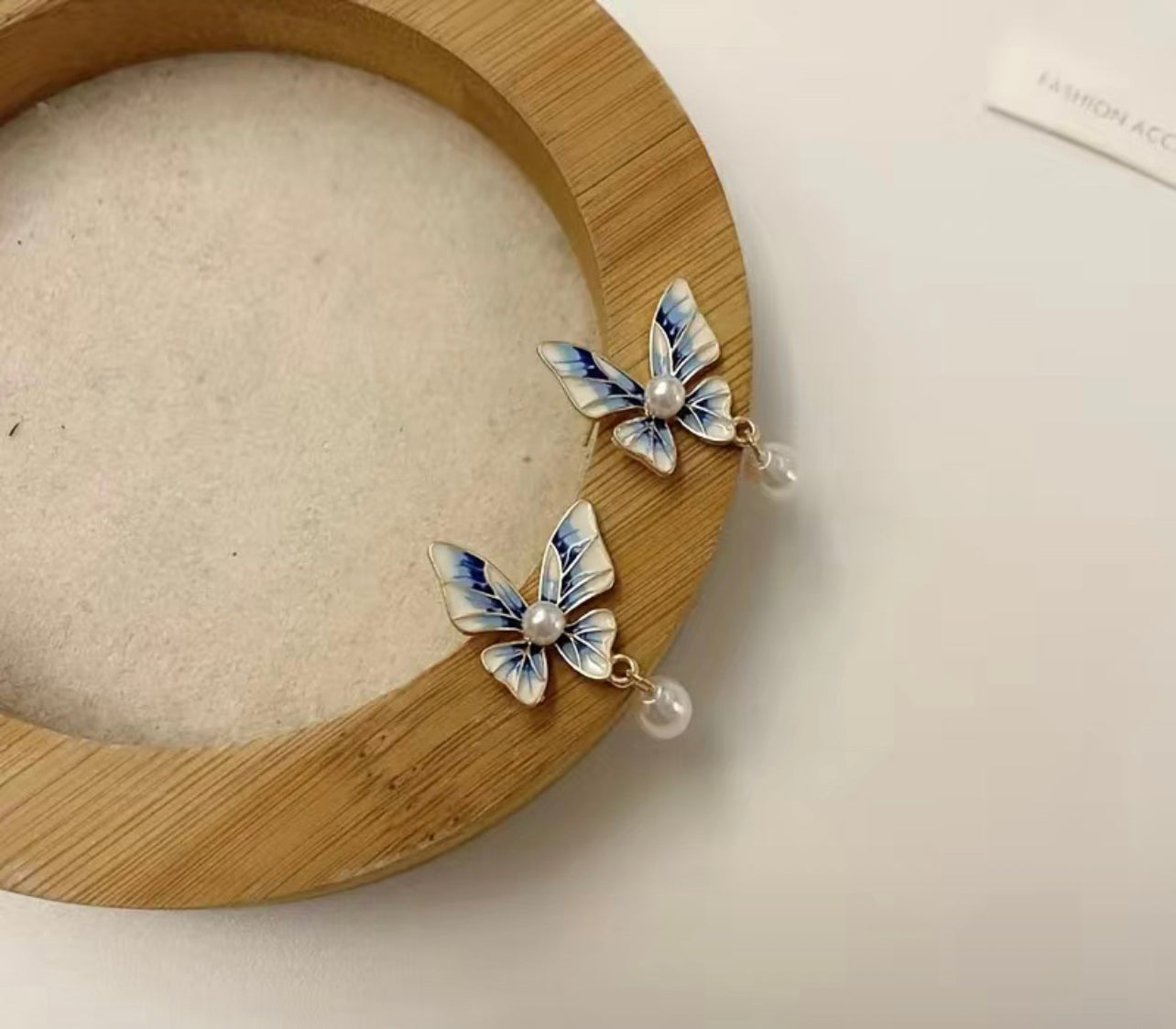 Mystic Butterfly 🦋 Pearl Earring