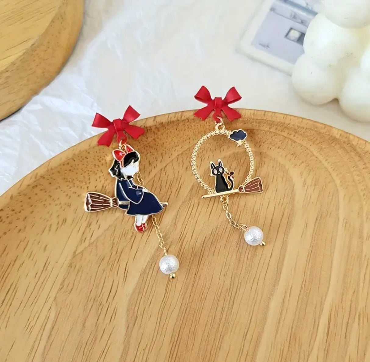 Kiki’s Delivery Service Earrings🧹🏮🎐