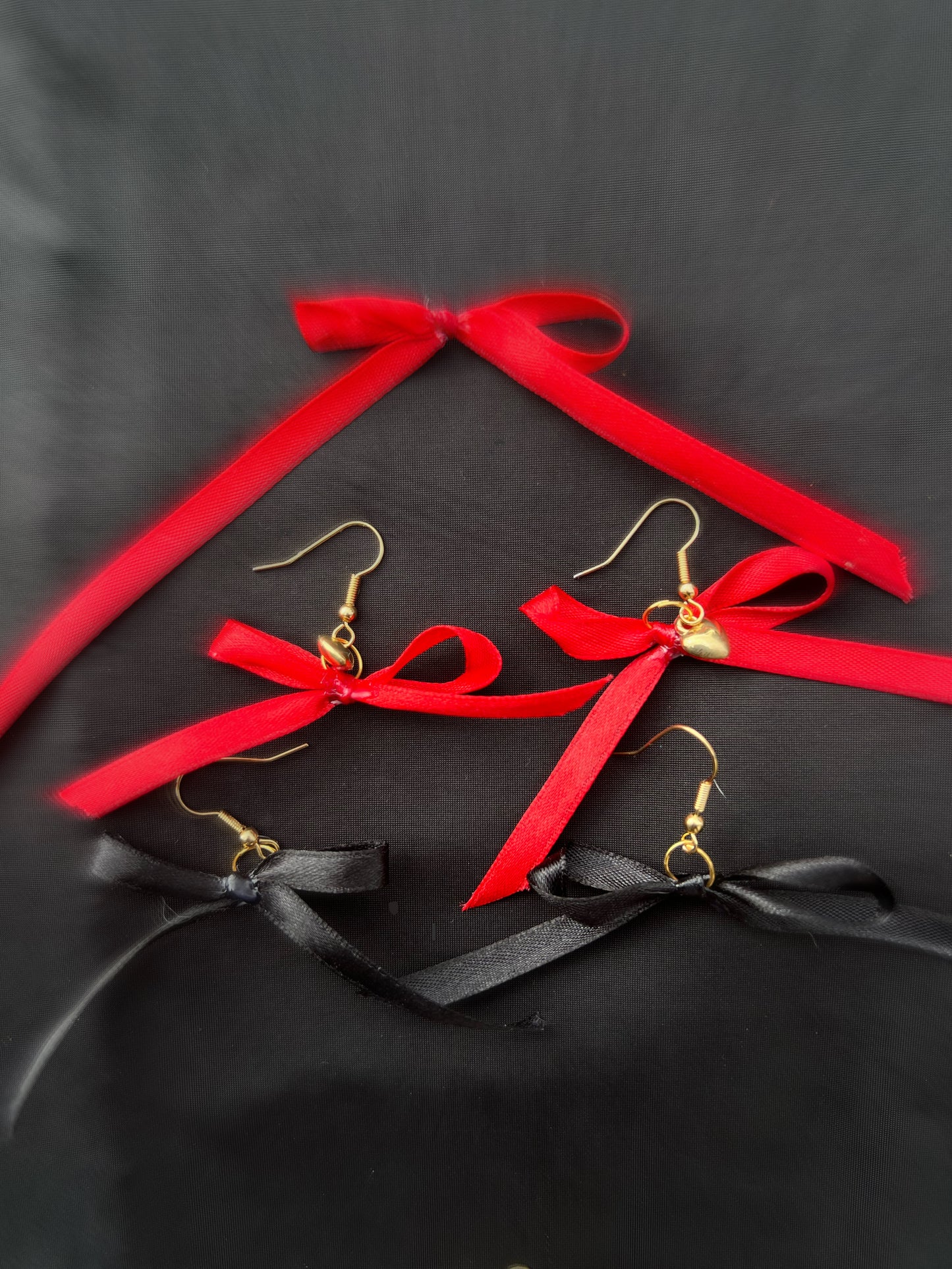 Bow-Heart Earrings♥️🧚🏽✨🎀