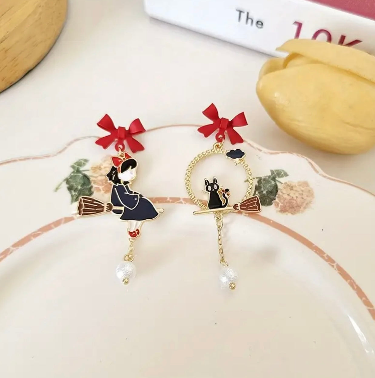 Kiki’s Delivery Service Earrings🧹🏮🎐