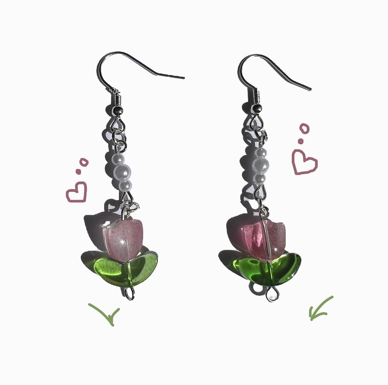 Pink Tulip Leaf 🍃 Earrings/Clip-on
