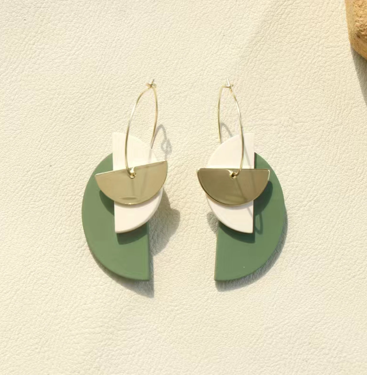 Earthy Asymmetrical Earrings 🩶🎋 (3 colors)