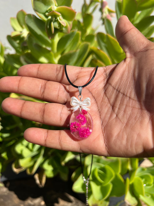 Pink Baby’s Breath Bow Necklace