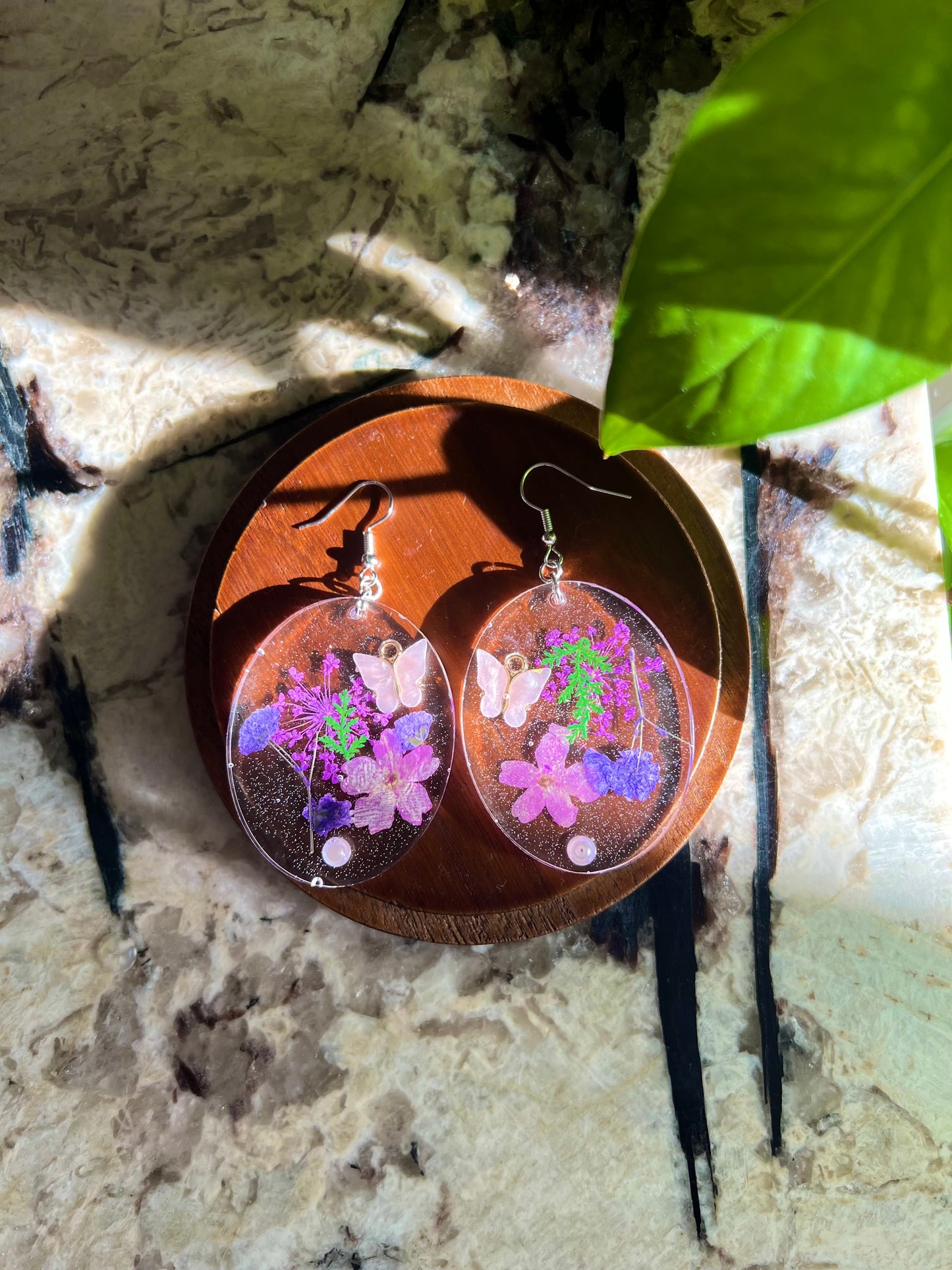 Secret Garden Earrings🩷🌻🪵🦋