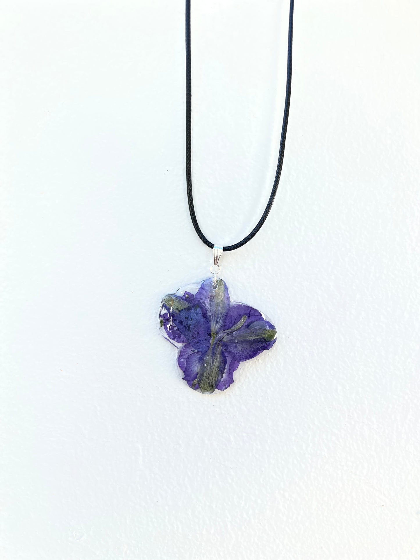 Viola🧞Necklace 🫧